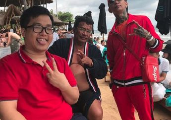 Intip Perilaku Anak Hotman Paris di Klub, Sama Seperti Bapaknya!