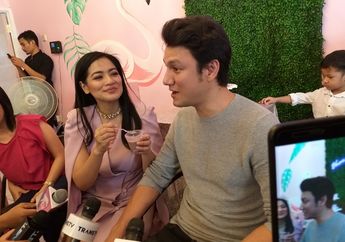 Titi Kamal Launching Puding, Christian Sugiono: Saya Terjun Langsung Sebagai Food Tester