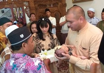 Cleopatra Djapri Gelar Aqiqah Putri Pertama di Usia Anak 37 Hari