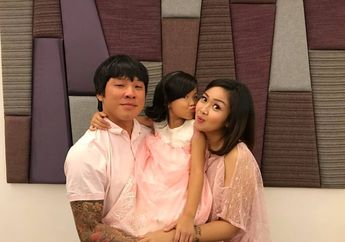 Cici Panda Mewek Ketika Anak Pertamanya Cemburu ke Adik Bayinya