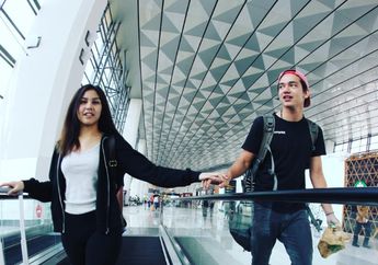 Vanesha Prescilla Berulang Tahun, Adipati Dolken Beri Kado Bocoran Percakapan Romantis Mereka di Telepon