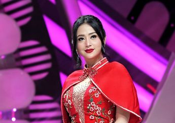 Manggung 15 Hari, Dewi Perssik Mengaku Pernah Dibayar Pakai Uang Tunai Sekarung