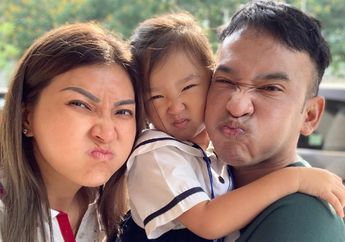 Minta Dipijit Ruben Onsu, Thalia Putri Onsu Sebut Ayahnya Tukang Pijit