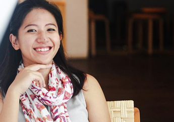 Wow! Cantiknya Fika Fawzia Asisten Menteri Susi Pudjiastuti 