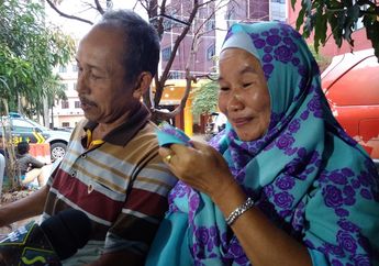 Tak Henti Menangis, Ida Riana Selalu Teringat Cucu Setiap Melihat Anak Kecil di Posko Keluarga Korban Lion Air JT610