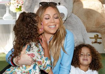 Tiba di Bandara Adi Sucipto, 2 Anak Mariah Carey Antusias Mengejar Katak Sebelum Sang Ibu Konser di Borobudur