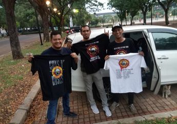 Sehari Sebelum Konser, Pedagang Kaus Guns N' Roses Sudah Berjualan