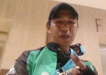 Ngaku Ngefans Sejak SMP, Inilah Kisah Haru Driver Ojol yang Mendapat Tiket Gratis Nonton Konser Gun N' Roses