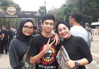 Cerita Haru Penonton Konser Guns N' Roses yang Datang Konser Hanya untuk Mengenang Mendiang Kakaknya