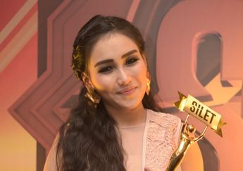 Sabet Penghargaan dari Program Gosip, Ayu Ting Ting: Sebenernya Saya Nggak Suka Kontroversi