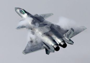 Tak Mau Kalah dari Amerika Serikat, China Pamerkan Jet Tempur Siluman Pertamanya