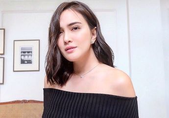 Intip 3 Penampilan Manis nan Anggun Shandy Aulia dalam Balutan Dress Warna Pastel