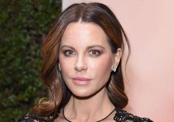 Mengenal EGF, Perawatan Kulit Wajah dengan Menggunakan Kulit Alat Kelamin Laki-Laki yang Disukai Para Artis Hollywood