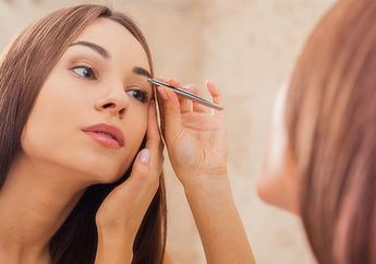 4 Pensil Alis Waterproof Tahan Lama yang Cocok Dipakai Sehari-hari