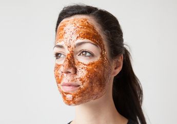 Tips Agar Dapatkan Wajah Mulus dengan Face Scrub Kayu Manis Buatan Sendiri