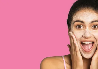 Jangan Scrub Wajah Saat Kulit Alami 3 Hal Ini, Bikin Kulit Rusak!