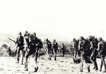 Hanya Tersisa 7 Prajurit ABRI, Beginilah Sengitnya Pertempuran di Timor Timor Melawan Ratusan Milisi Fretilin, Dihujani Peluru Prajurit Indonesia Pantang Mundur