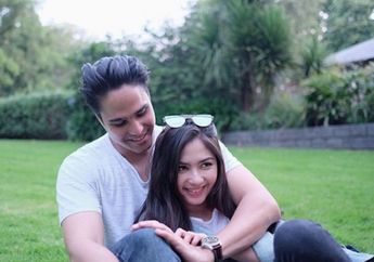 Setahun Setelah Putus Cinta, Mischa Chandrawinata Akhirnya Sepanggung dengan Jessica Mila dalam Acara Penghargaan, Grogi?