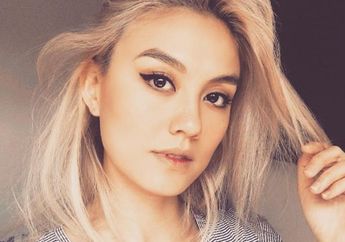 Lihat Tampilan Nyentrik Agnez Mo dengan Gaya Rambut Kepang, Netizen: Tiap Bulan Ganti Model Rambut!