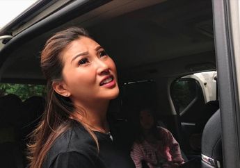 Takut Pendarahan, Sarwendah Tan Fokus Urus Anak Dibanding Insiden Pelemparan Batu