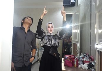 Angel Lelga Memakai Daster dan Tak Berhijab Saat Penggerebekan, Ternyata Ini yang Sedang Terjadi