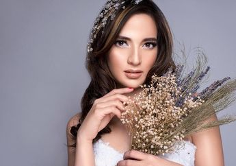 Nggak Kalah Cantik, Intip Pesona Kakak Kandung Nia Ramadhani