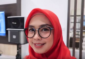 Wujud Bakti Kepada Orang Tua, Intip Mewahnya Rumah Baru Ria Ricis, Ada Ruang Karaoke di Samping Kolam Renang!