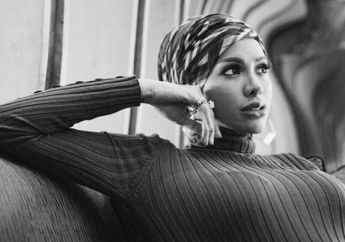 Mantap Lepas Hijab, Nikita Mirzani Bagikan Foto dengan Ekspresi Penuh Keceriaan Di Awal Tahun 2019 !