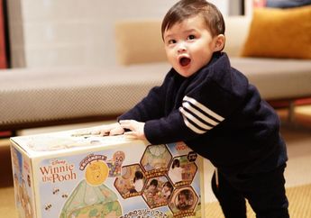 Lihat Patung Hachiko di Jepang, Ekspresi Raphael Moeis Jadi Sorotan!