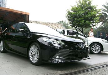 All New Toyota Camry, Tampilan dan Pilihan Warnanya Millenials