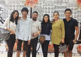 Tak Ada Dendam Usai 6 Tahun Berpisah, Lidya Kandou dan Jamal Mirdad Kompak Habiskan Waktu Bersama Anak di Jakarta