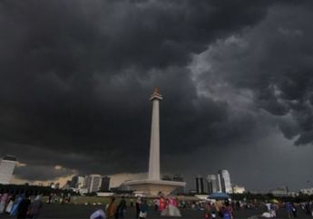 BMKG : Jakarta Waspada Hujan Disertai Petir dan Angin Kencang Hari ini