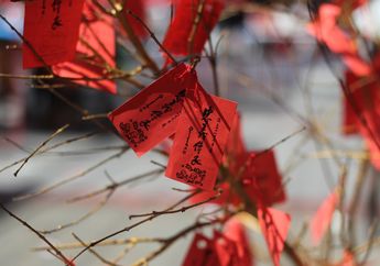 Imlek 2019 : Berawal dari Bungkusan Pengusir Setan, Inilah Filosofi Angpau, Si Merah yang Selalu Dinanti