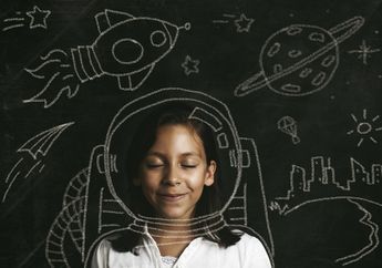 5 Shio Paling Suka Mengkhayal, Pantas Sabet Gelar Raja dan Ratu Halu