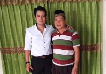 Penghulu Pernikahan Kriss Hatta dan Hilda Vitria Meninggal, Sang Aktor : Terima Kasih Banyak Pak