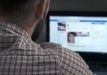 Sepak Terjang Para Pembuat Berita Hoax Kelas Kakap, Mampu Menangkan Donald Trump Hingga Jamah Politik Indonesia Demi Uang