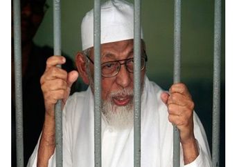 4 Fakta Abu Bakar Baasyir yang Batal Bebas Hari Ini