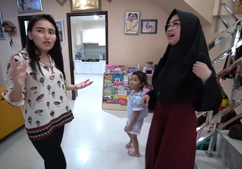 Punya Penghasilan Besar Hingga Nyaris Miliki Segalanya, Ternyata Ayu Ting Ting Kepergok Cemburu Saat Main ke Rumah Baru Selebriti Kondang Ini: 'Mau Megang Aja Takut Banget Ya'