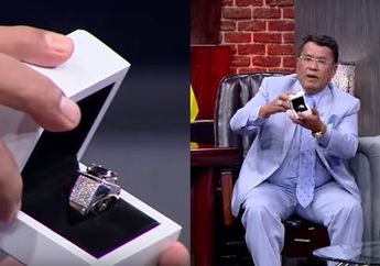 Hotman Paris Sampai Melongo Nggak Percaya Dikasih Berlian Gratis Sama Bintang Tamunya