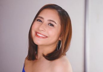 Bergaya Kasual Modis Prilly Latuconsina Pilih Tas dan Sepatu Branded Mewah, Harganya Bikin Salah Fokus!