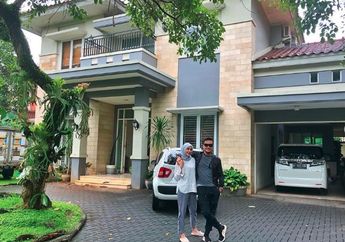 Hijrah, Arie Untung dan Istri Siap Tinggalkan Rumah Mewahnya, Alasannya Bikin Haru