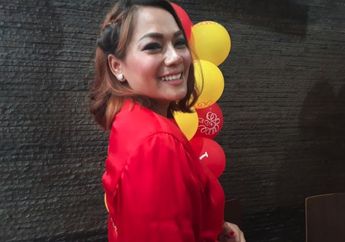 Jenny Cortez Lebih Memilih Karier Daripada Tambah Momongan   