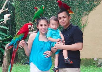 Lama Tak Terlihat, Kezia Karamoy Tengah Nantikan Kelahiran Anak Kedua