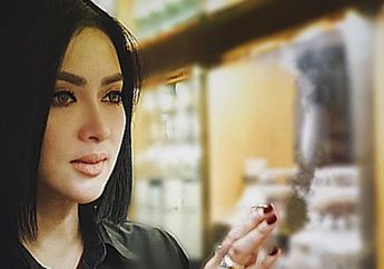 Unggah Foto dan Meminta Saran Caption, Syahrini Banjir Doa untuk Pernikahannya
