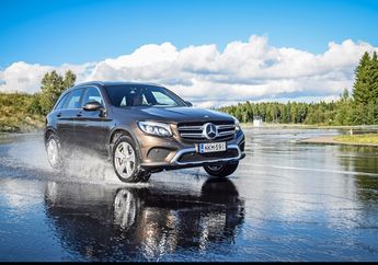 Waspada, Aquaplaning Bisa Mengancam Nyawa Saat Berkendara loh!