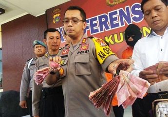 Terlilit Utang dan Dikejar Rentenir, Pria Asal Jepara Ini Malah Gunakan Uang Palsu untuk Belanja dan Berlibur dengan Istrinya!