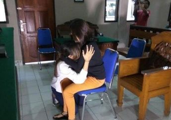 Murka Lihat Suami Dijemput Wanita Lain, Diah Siram Wajah Perempuan yang Dituduh Pelakor dengan Air Keras Sampai Buta