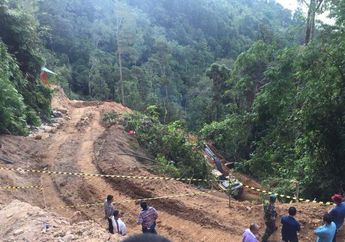 Evakuasi Korban Longsor Tambang Emas Ilegal di Sulawesi Utara, Tim SAR Mulai Buka Akses ke Titik Longsor