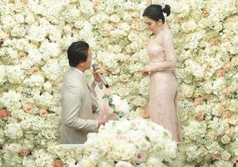 Dengan Nada Manja, Syahrini Terima Lamaran Reino Barack