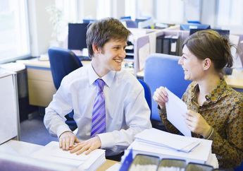 Mungkin Tidak Selingkuh Secara Fisik, Kenali Pasangan yang Diam-Diam Selingkuh Secara Emosional